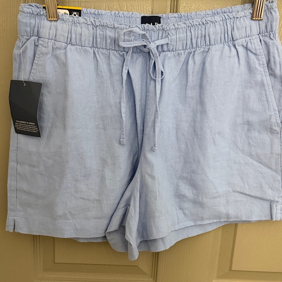 GAP Pants - GAP Light Blue Women's Drawstring Linen-Blend Shorts - NWT sz Med